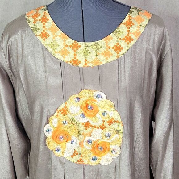 VINTAGE 1980'S Ethnic Hippie No Label Embroidered and Beaded Maxi Dress - Picture 2 of 10